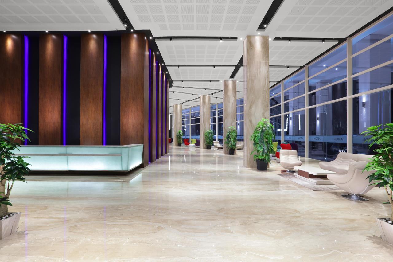 Aston Batam Hotel & Residence Nagoya Exterior photo