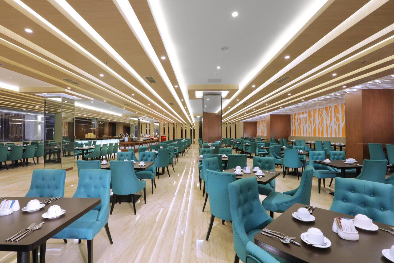 Aston Batam Hotel & Residence Nagoya Exterior photo